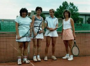 Chronik TCL 1. Damenmannschaft 1986 Chronik TCL 1. Damenmannschaft 1986