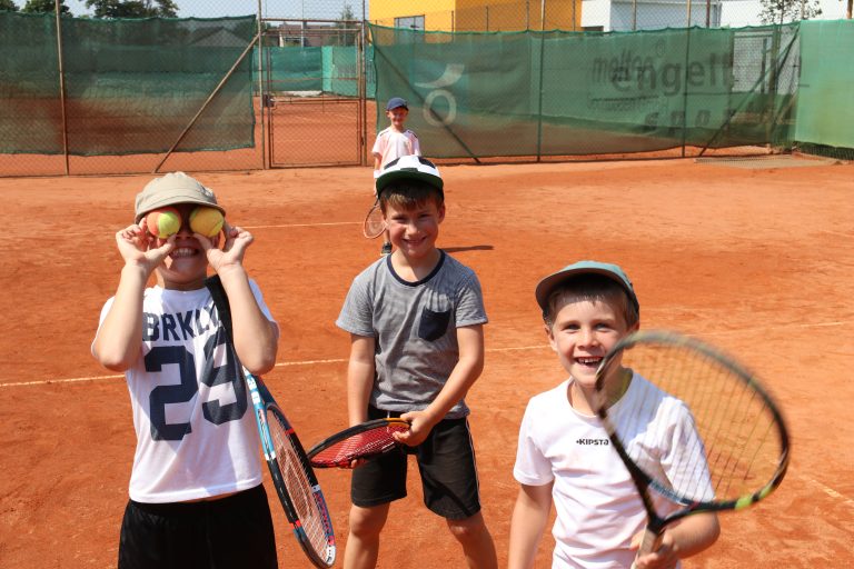 Noch freie Plätze für Tenniscamp 2019