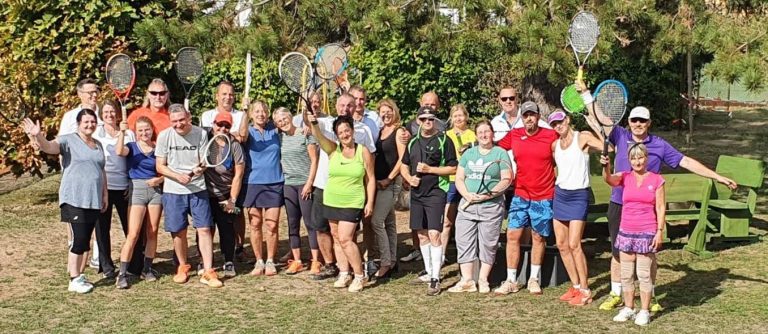 Mixed-Turnier „TCL and Friends“ eine runde Sache