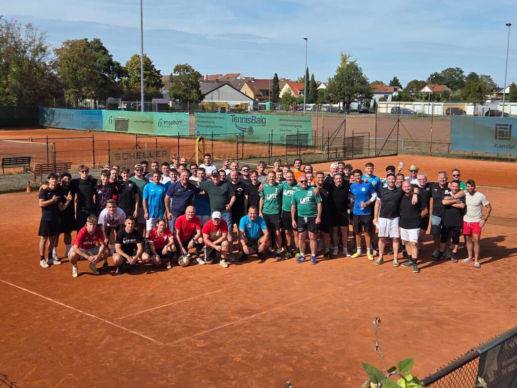Alter und neuer Sieger beim Fußballtennis 2026